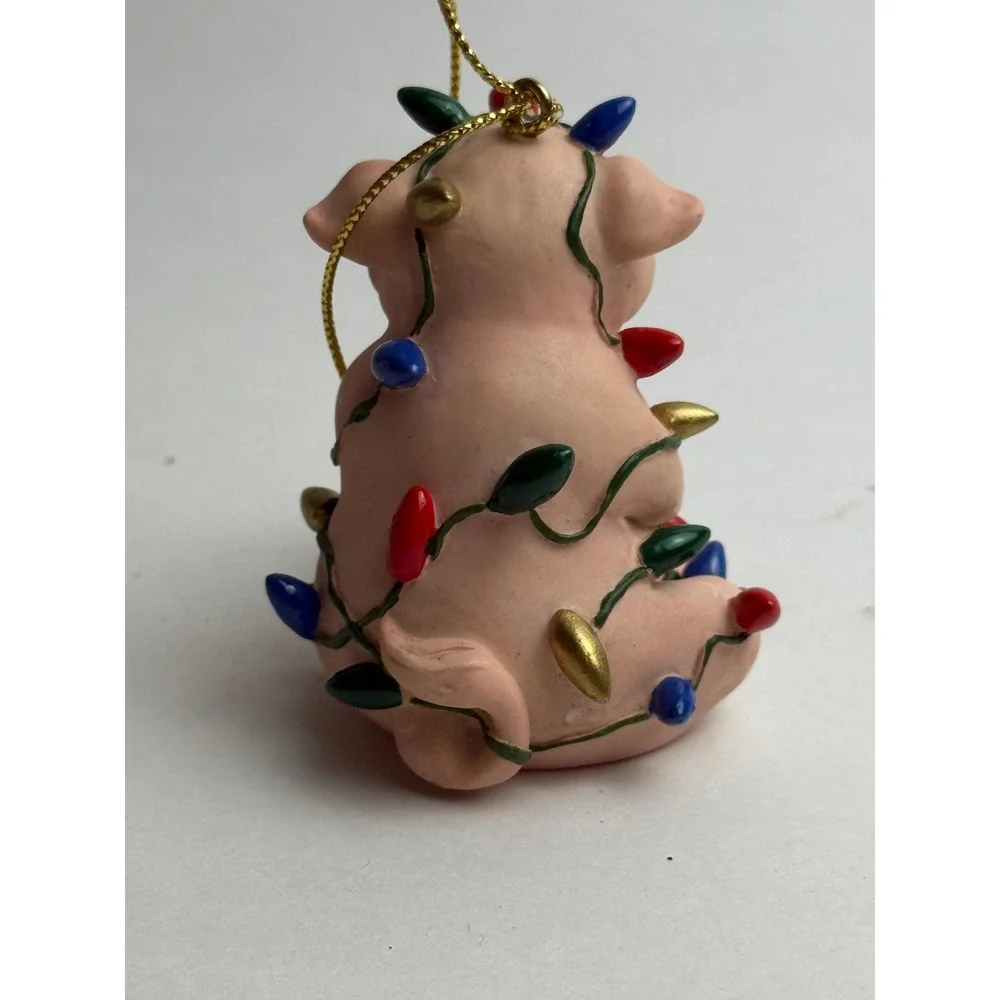 Big Sky Carvers Retired Christmas Pig in Lights Ornament 95254 NWT‎